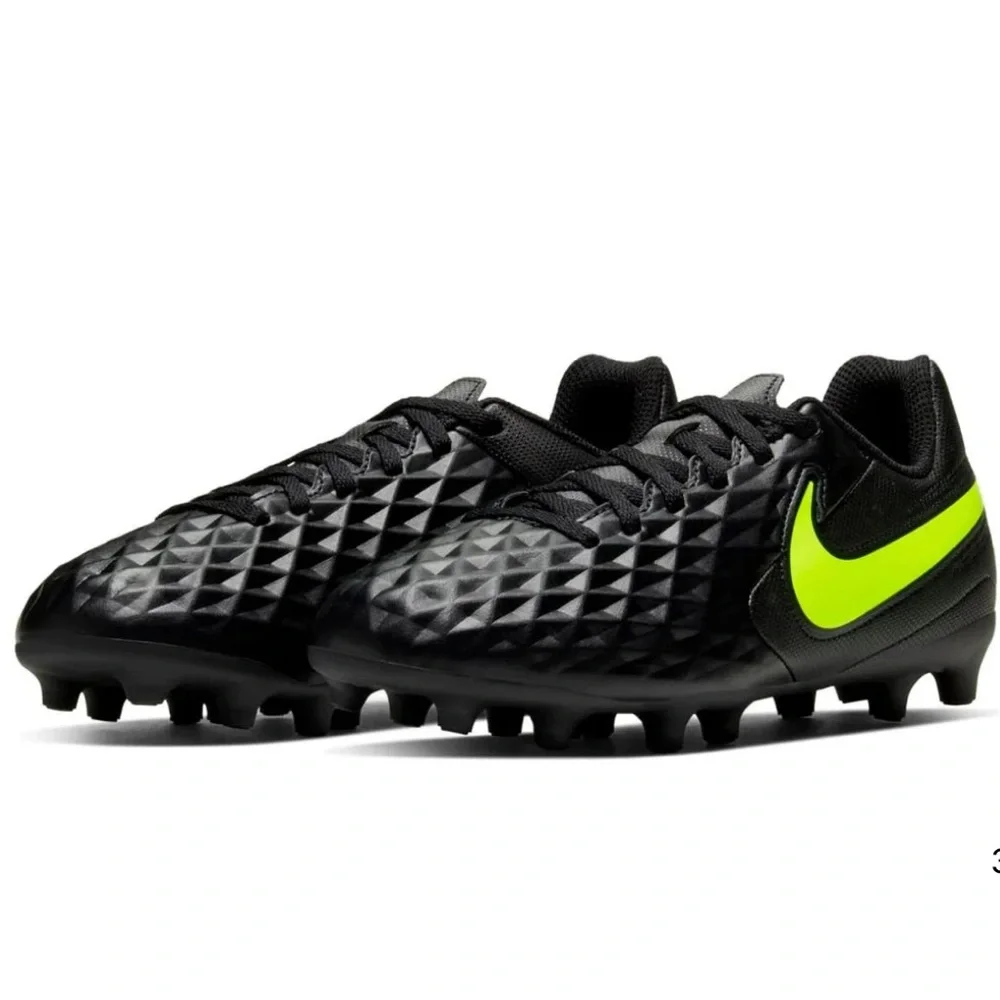 Nike Tiempo Legend 8 Club MG Black with Volt Accents‎